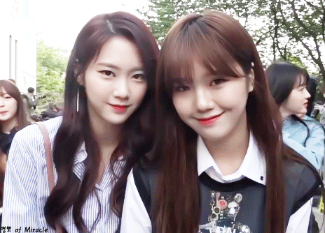 오마이걸 아이컨택.gif | 인스티즈