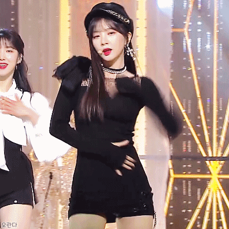 181209 인기가요 라붐 해인 ㄷㄷ.gif | 인스티즈