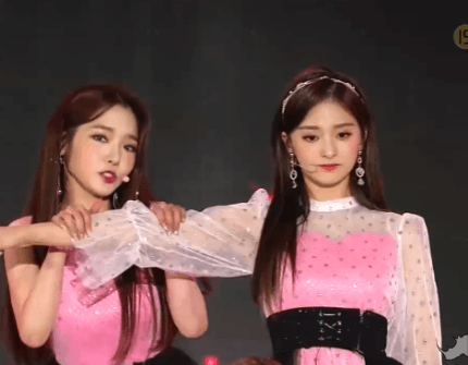 2018 MAMA 프로미스나인 LOVE BOMB.GIF | 인스티즈