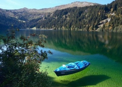 물이 너무 맑아 매년 사람들이 죽는 호수.jpg | 인스티즈