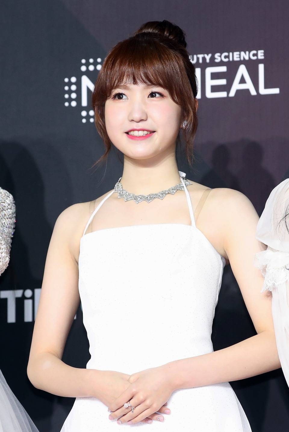 아이즈원 2018 MAMA 레드카펫 | 인스티즈