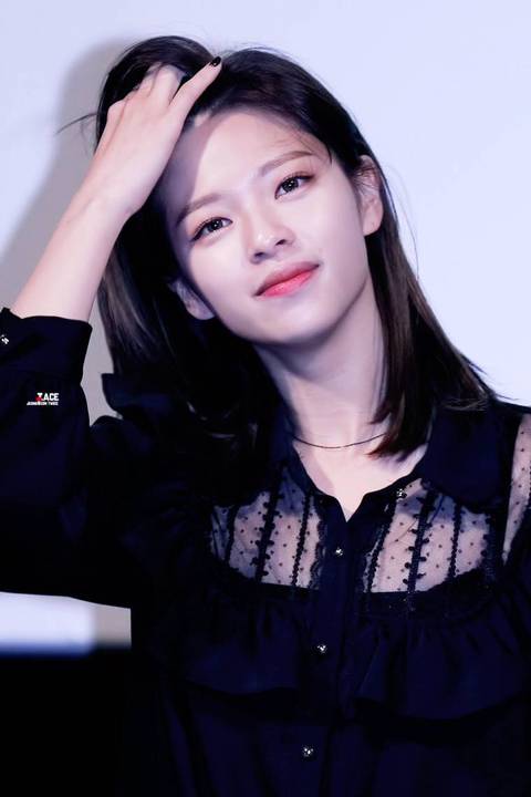 트와이스 무대인사 정연 | 인스티즈