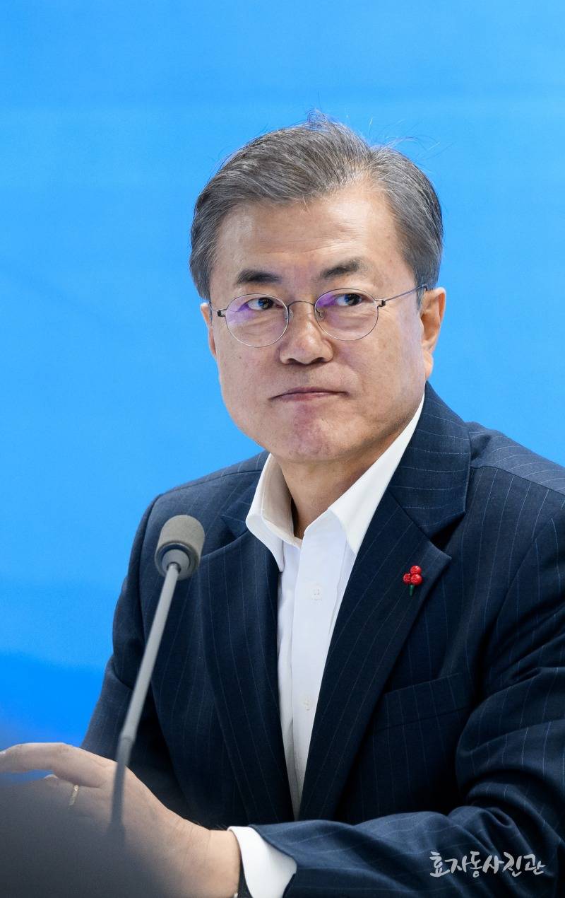 문 대통령과 공무원들의 만남 | 인스티즈