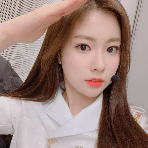 아이즈원) 혜원이의 반짝이는 눈 | 인스티즈