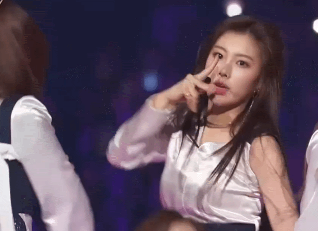 아이즈원) 매콤 in MAMA | 인스티즈