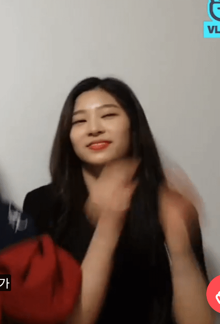 아이즈원으로 데뷔해서 참 다행인 친구 .jpgif | 인스티즈