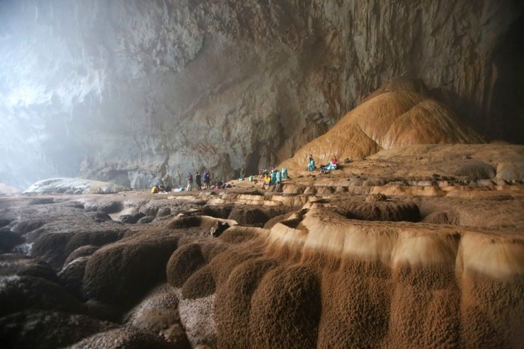 상상속의 동물이 살고 있을것 같은 세계 최대의 동굴(베트남 항손둥 동굴).jpg | 인스티즈
