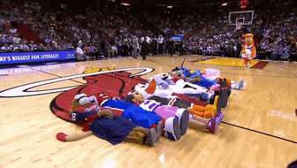 2020년 치어리더가 다 사라진 후.GIF | 인스티즈