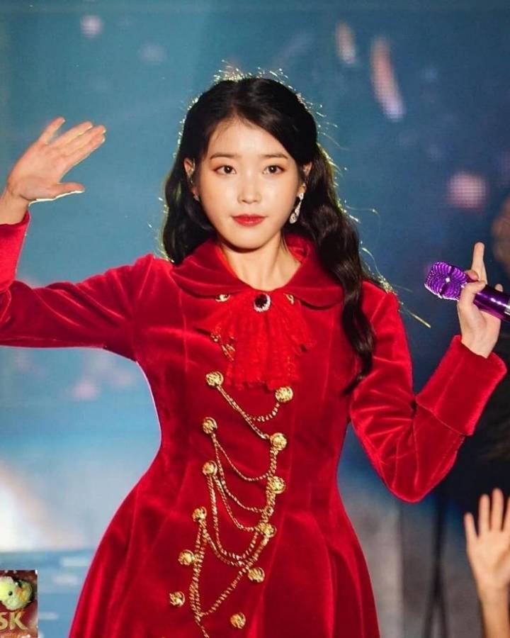 홍콩 콘서트 아이유 .gif | 인스티즈
