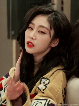 유혹하는 러블리즈 지수.gif | 인스티즈