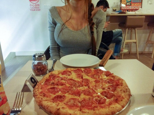 진리의 페퍼로니 피자 | 인스티즈