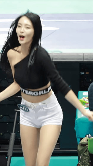 서현숙 치어리더만큼 핫한 이나경 치어리더.gif | 인스티즈