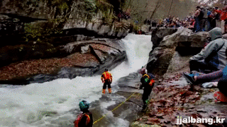 인명구조 ㄷㄷ.GIF | 인스티즈