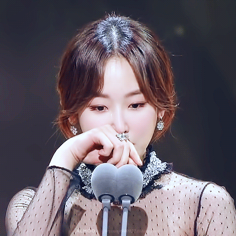 자꾸만 생각지도 않은 일이 생기는 서현진ㅋㅋㅋㅋ.gif | 인스티즈