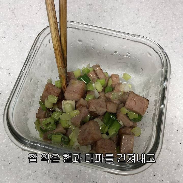 중식의 대가 이연복 셰프의 달걀 볶음밥 레시피 | 인스티즈