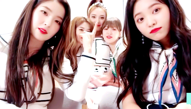 언니들이 되게 작아서 걱정했던 레드벨벳 조이.jpgif | 인스티즈