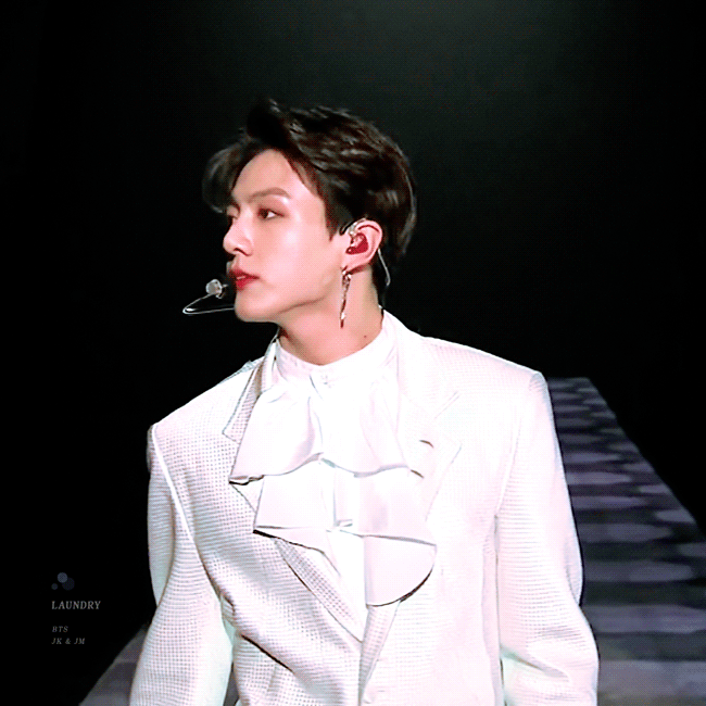 눈물은 닦는 것이 아니다.gif | 인스티즈