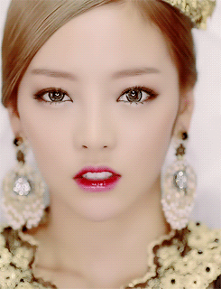 개인적으로 센세이션이었던 구하라 비주얼.jpgif | 인스티즈