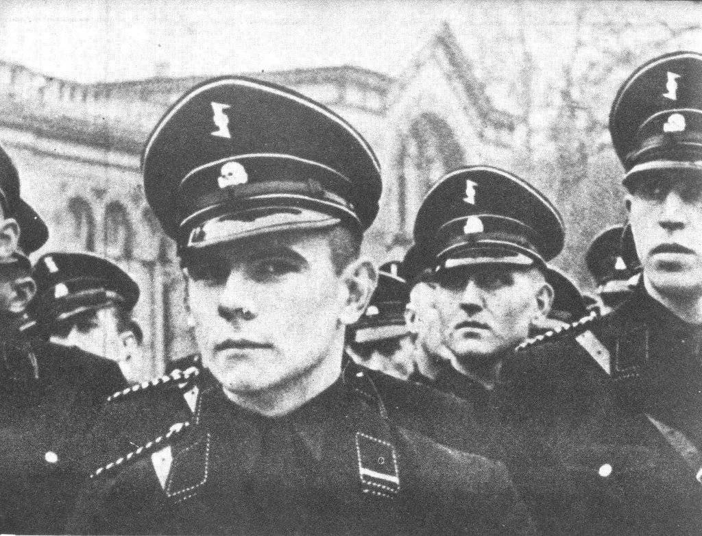 히틀러가 젊은이들을 현혹시키기 위해 외모 커트라인까지 만들어 뽑았던 나치 친위대.jpg | 인스티즈