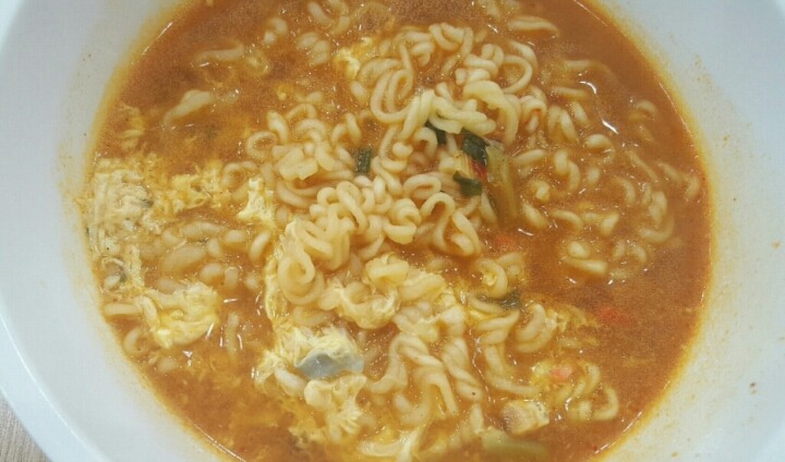 밤이되면 항상 생각나는것 | 인스티즈