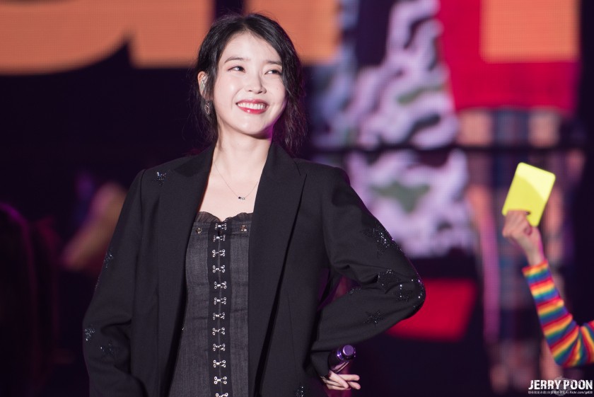 섹시함 그자체인 섹시가수 아이유.jpgif | 인스티즈