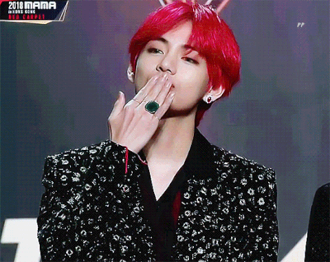 [뷔] 2018mama 레드카펫에서와 대상수상 후 차이 | 인스티즈