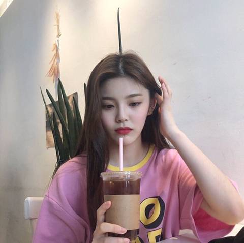 데뷔가 기대되는 연습생 | 인스티즈