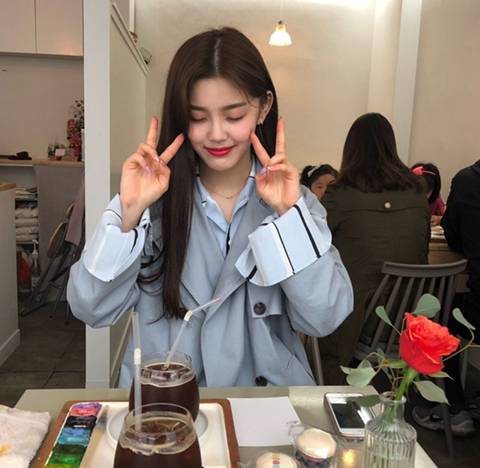 데뷔가 기대되는 연습생 | 인스티즈