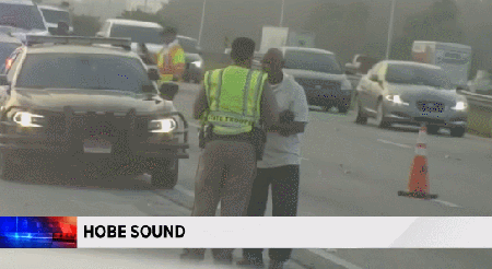 지리는 미국 경찰.GIF | 인스티즈