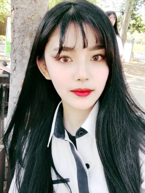 데뷔가 기대되는 연습생 | 인스티즈