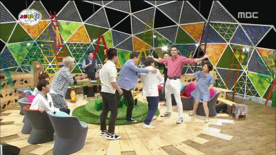 대놓고 사람 폭행하는 공중파 방송.gif | 인스티즈