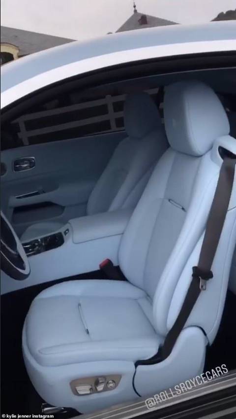 색감 짱예인 카일리제너 신차 커스텀 롤스로이스 | 인스티즈