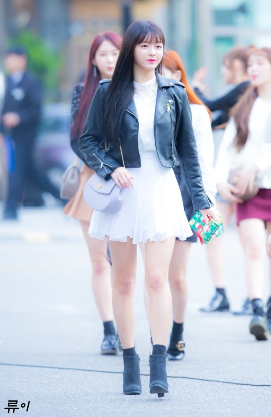 오마이걸 유아 사복패션 | 인스티즈