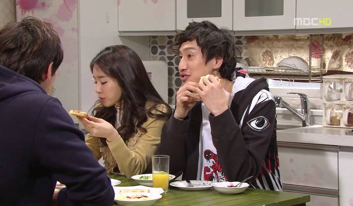 여자친구가 회사에 입사해서 힘들때 도와주는 방법 .jpg | 인스티즈