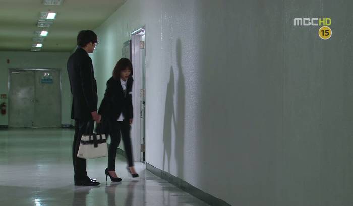 여자친구가 회사에 입사해서 힘들때 도와주는 방법 .jpg | 인스티즈