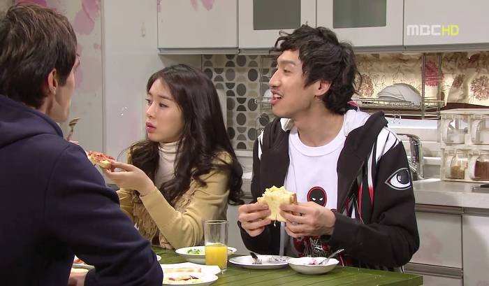 여자친구가 회사에 입사해서 힘들때 도와주는 방법 .jpg | 인스티즈