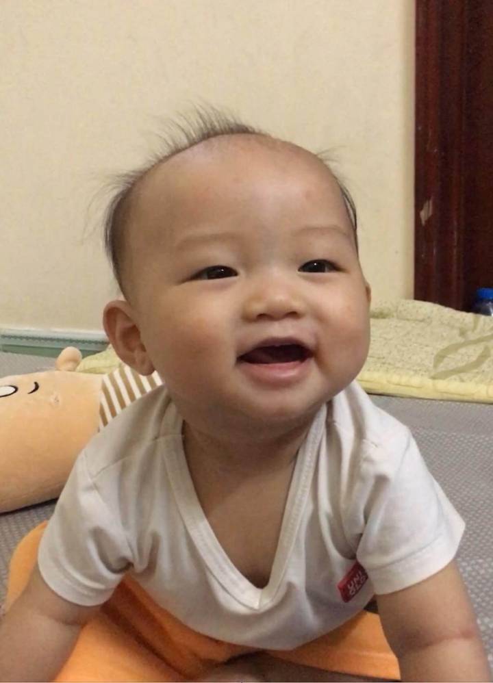 베트남서 최고 인기있는 아기 ㅎ | 인스티즈