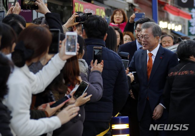 문재인 대통령 경남방문 현장사진 | 인스티즈