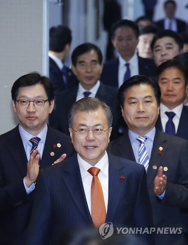 문재인 대통령 경남방문 현장사진 | 인스티즈