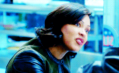 TV 속과는 사뭇 다른 우리의 현실 7가지 | 인스티즈