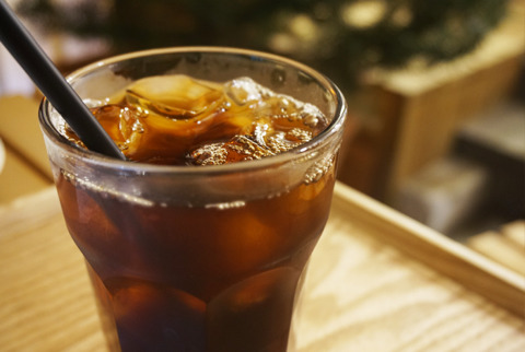 본인이 카페에서 선호하는 겨울음료 형태는? 아이스vs핫.jpg | 인스티즈