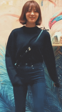 크로스백 맨 루다.gif | 인스티즈