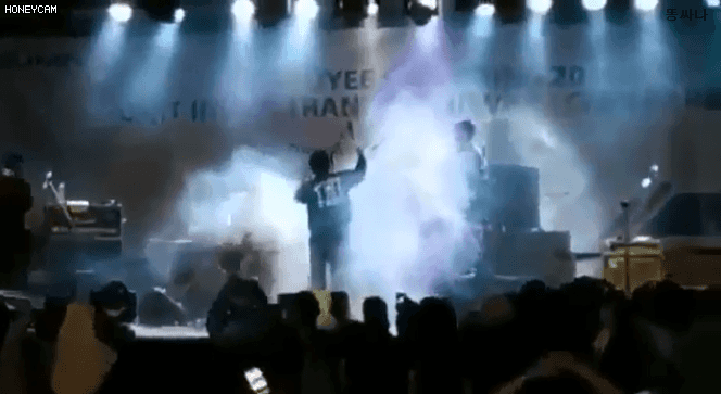 인도네시아 콘서트 도중에 덥친 쓰나미 | 인스티즈