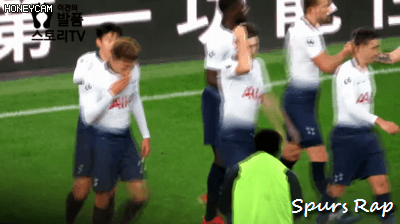 평소에 하던 거 하는 쏘니.GIF | 인스티즈