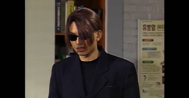 이상한 사람 연기 제일 잘하는 배우.jpg | 인스티즈