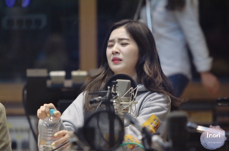 예민한 아이린 미간.jpg | 인스티즈