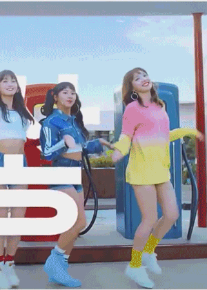 하정우가 트와이스 채영을 좋아하게 되었다는 광고.gif | 인스티즈