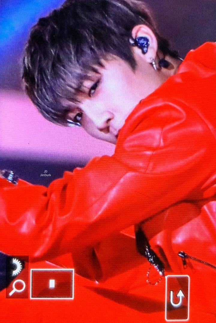 [워너원박우진] 첫 크리스마스 보내는 아가 박우진 | 인스티즈