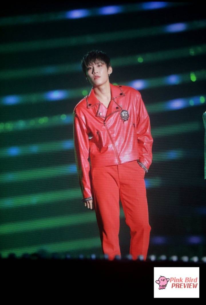 [워너원박우진] 첫 크리스마스 보내는 아가 박우진 | 인스티즈