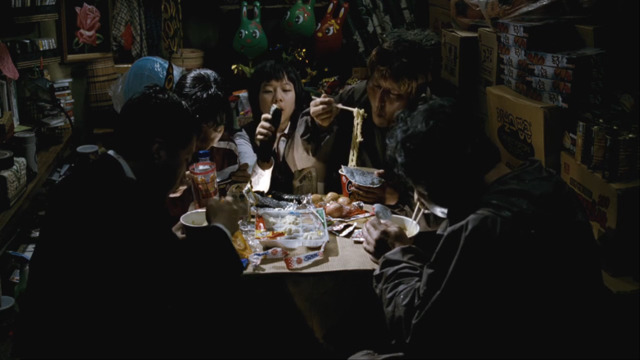 영화 괴물 감독 의도와 관객 반응이 달라서 당황했다는 장면.gif | 인스티즈